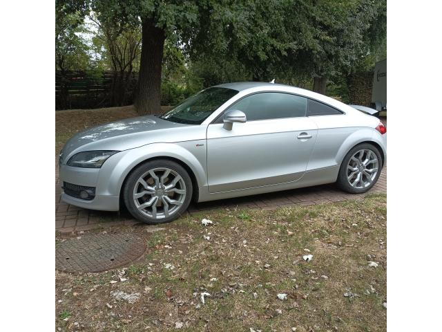 Photo Audi tt coupé 1.8tfsi 2010 144000km image 3/4
