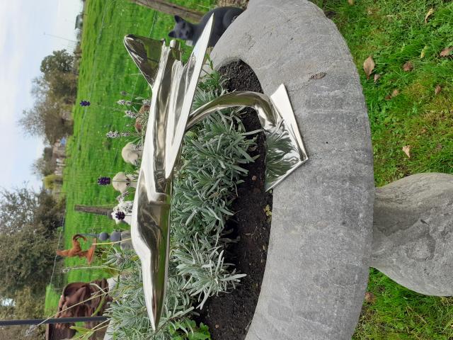 Photo AVION DE CHASSE EN FONTE D'ALUMINIUM. image 3/6