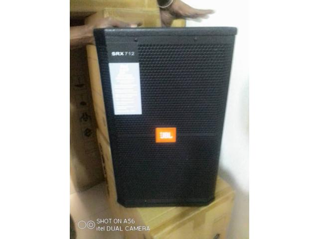 Photo BAFFLES JBL ET ENCEINTES JBL A VENDRE image 3/5