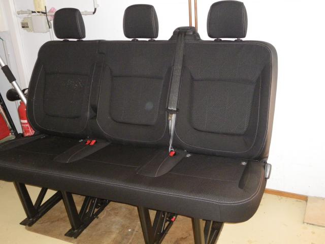Photo banquette arrière Renault Traffic 2 image 3/3