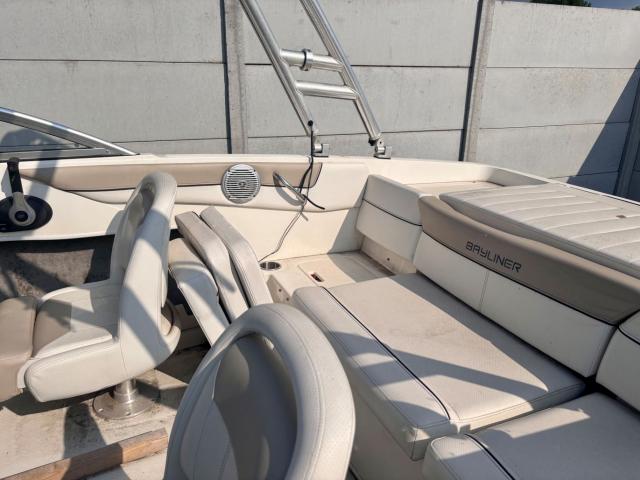 Photo BAYLINER 185 BOWRIDER image 3/5