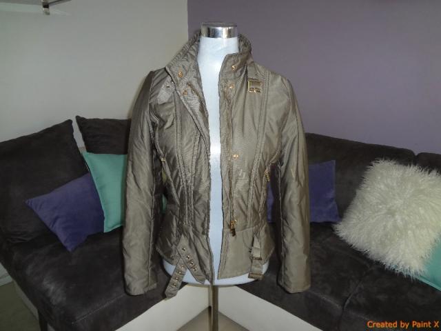 Photo Beau blouson ZARA Valeur 139 euros NEUF image 3/3