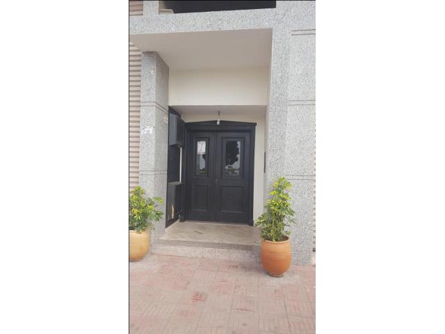Photo bel appart 150m² face makro ain sebaa image 3/4