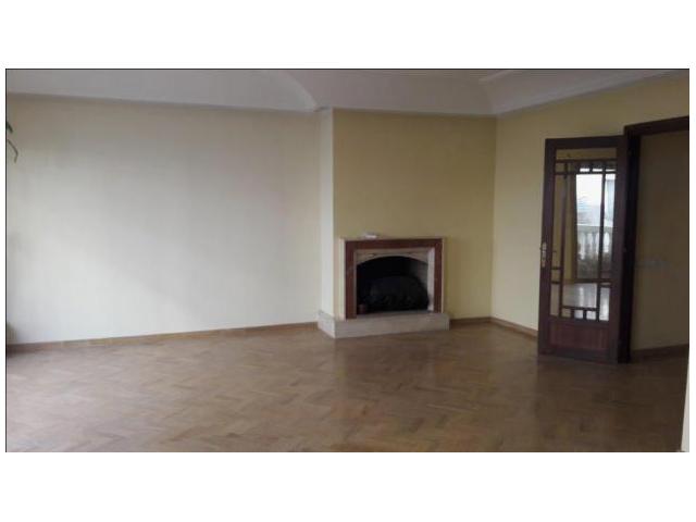 Photo Bel appartement de 130 m² quartier racine image 3/6