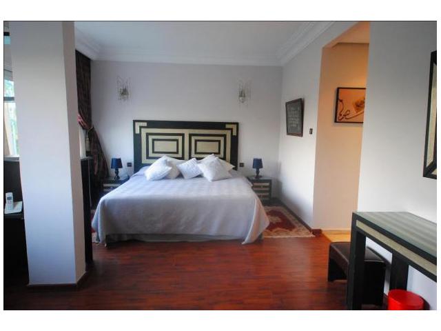 Photo BEL Appartement de 325 m2 en location image 3/5