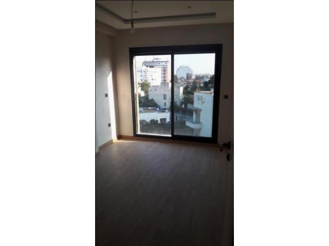 Photo Bel appartement de 77 m² quartier palmier image 3/6