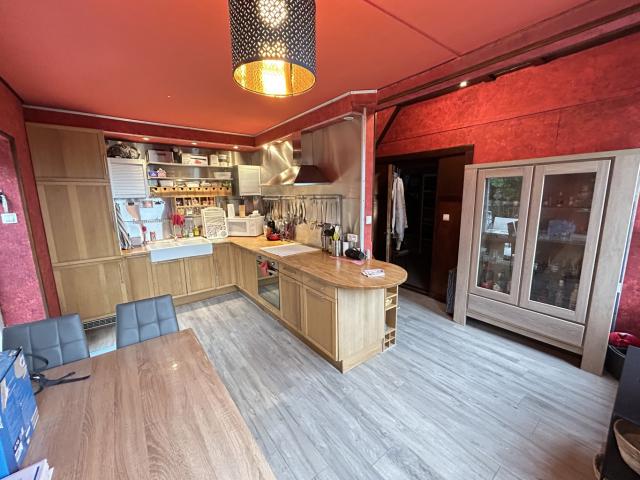 Photo Belle habitation 3 ch avec jardin, terrasse et parking image 3/6