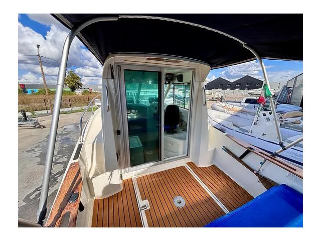 Photo BENETEAU ANTARES 650 image 3/6