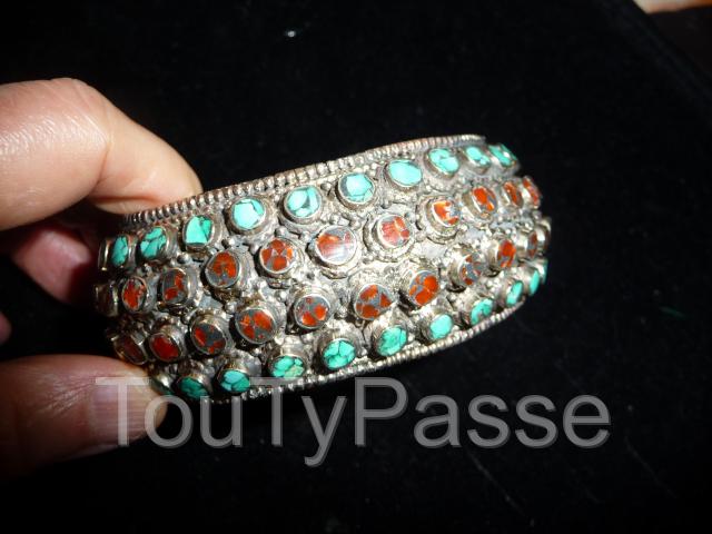 Photo BIJOUX ETHNIQUES ANCIENS ASIE image 3/6