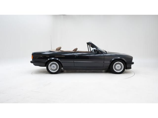 Photo BMW 320i '90 CH8834 image 3/6