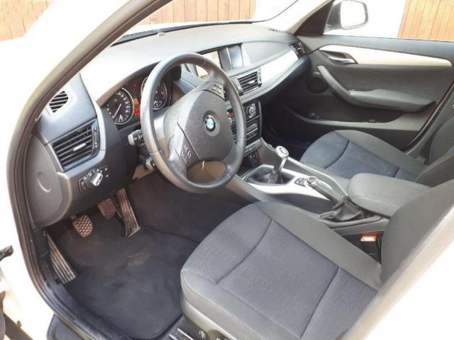 Photo BMW X1 sDrive 1L8 143CV image 3/3