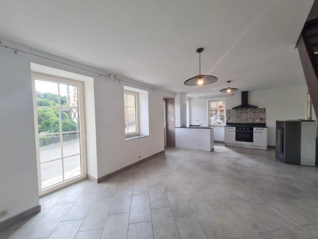 Photo Bouillon: charmante petite maison, 1ch, terrasse. image 3/6