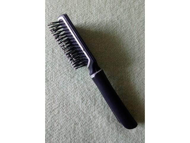 Photo Brosse à cheveux image 3/4