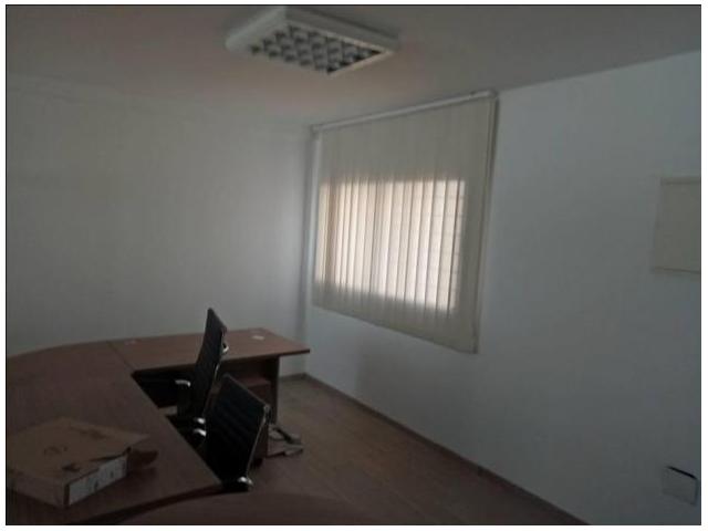 Photo BUREAU A BOURGOGNE image 3/6