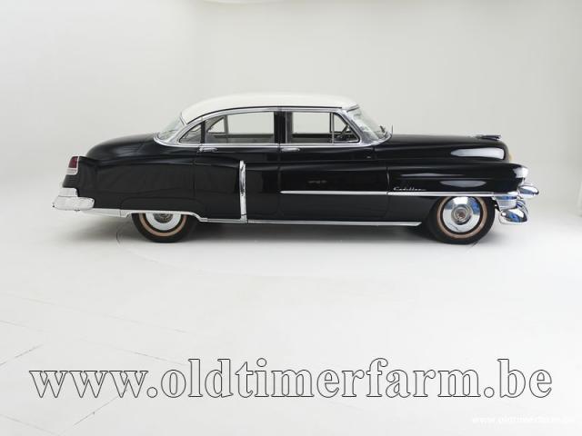 Photo Cadillac Fleetwood Series 62 Sedan '53 CH7203 image 3/6