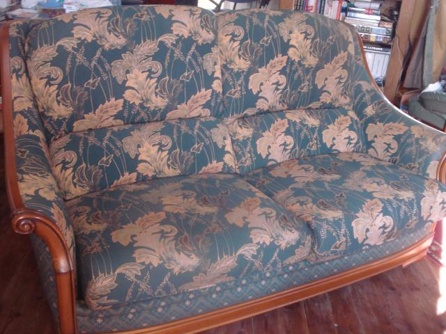 Photo canapé fixe avec deux fauteuils assortis image 3/3