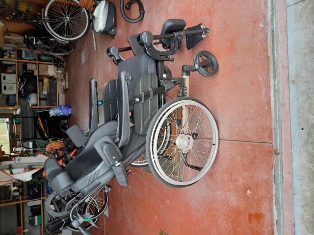 Photo CHAISE ROULANTE image 3/4