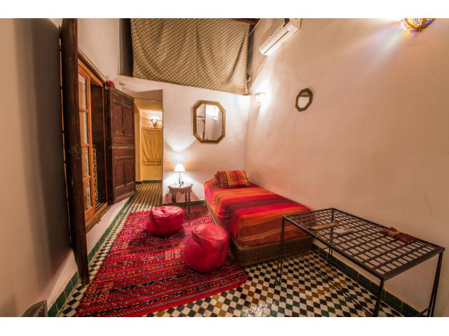 Photo chambres de prestige meublée riad tamo FES image 3/6