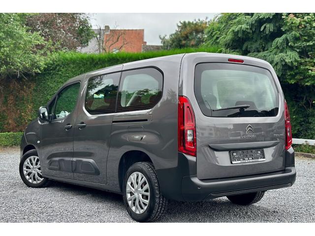 Photo Citroën Berlingo Break 1.5 HDi XL 7pl - 01 2020 image 3/6