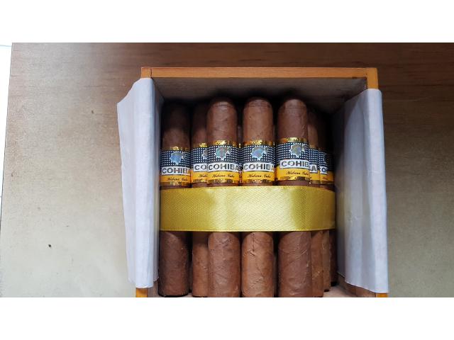 Photo Coffret de 25 cigares cubains Cohiba Robustos image 3/3