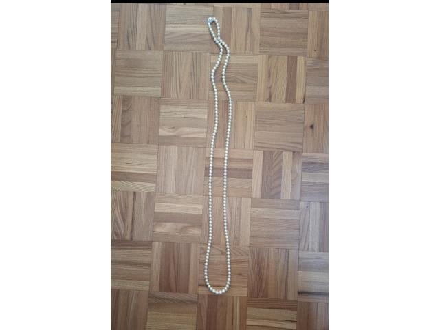 Photo Collier en perles vintage image 3/3