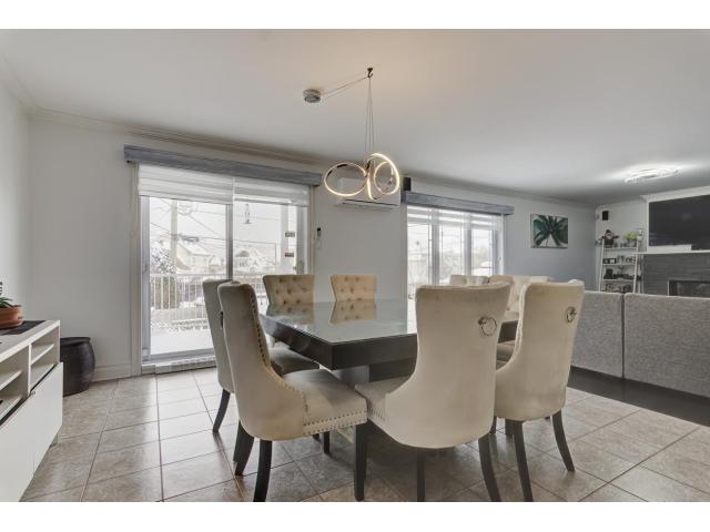 Photo Condo de luxe sur 2 niveaux avec cour privée à Mascouche (Quebec) image 3/6
