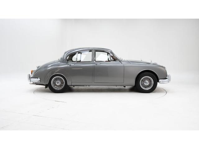 Photo Daimler V8 250 '65 CH358bw image 3/6