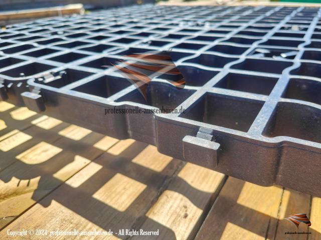 Photo Dalles de paddock & Grilles de paddock TOP | Grilles de manège, Grilles de gravie image 3/6