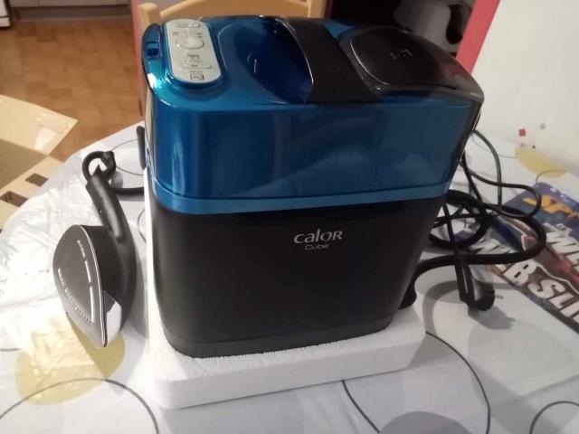 Photo Défroisseur purificateur vapeur Calor image 3/3