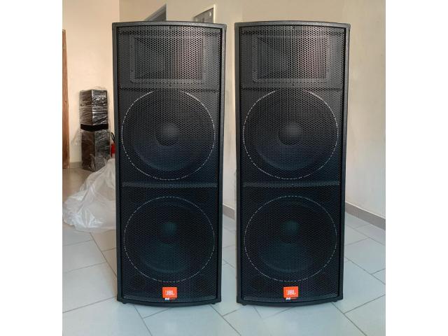 Photo DES BAFFLES JBL &  ENCEINTES A  BON PRIX image 3/6
