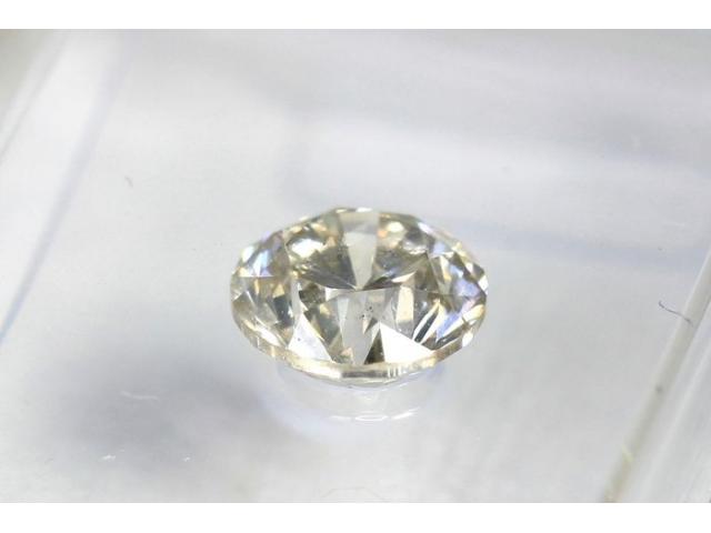 Photo Diamant gris fancy – 0,61 ct, SI1 image 3/6