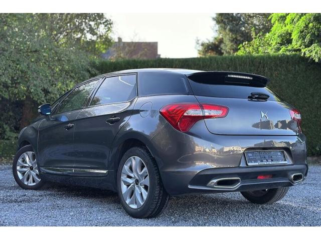 Photo DS 5 2.0 Blue HDi Sport Chic - 03 2017 image 3/6