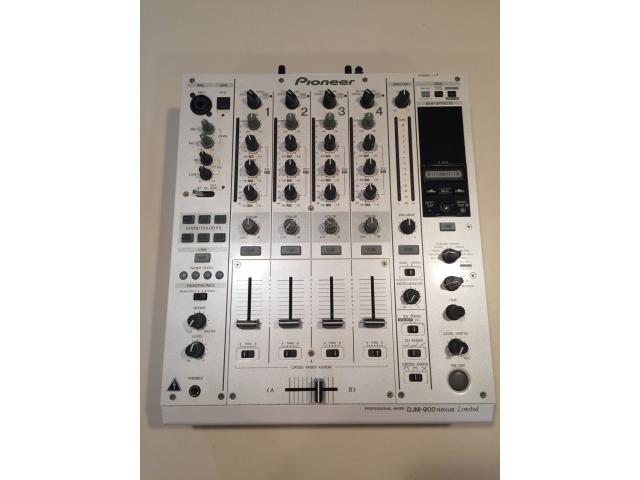 Photo Édition limitée CDJ-2000 et DJM-900 Nexus image 3/4