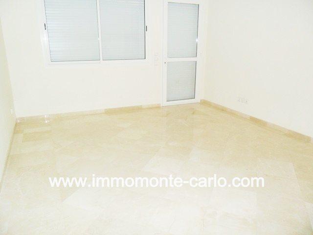 Photo En location villa avec piscine à Souissi RABAT image 3/6