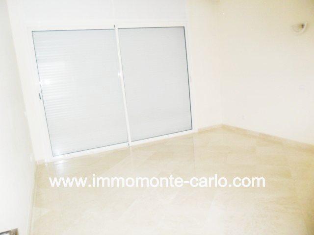 Photo En location villa avec piscine à Souissi RABAT image 3/6