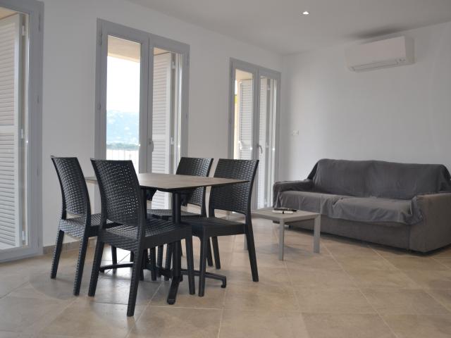 Photo En plein cœur de Calvi avec vue panoramique !! image 3/6