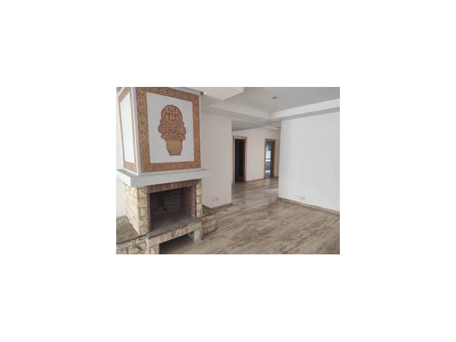 Photo En vente  un  appartement dans une résidence sécurisé image 3/5