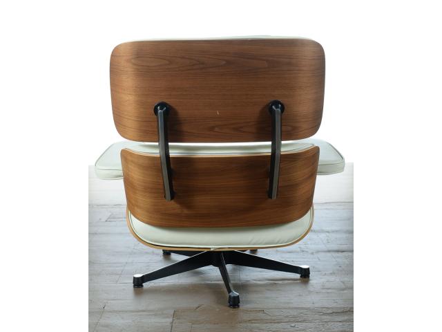 Photo Fauteuil et ottoman Herman Miller Eames - Cuir blanc image 3/5