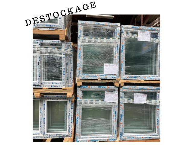Photo Fenêtre PVC ou ALU en stock / Design image 3/5