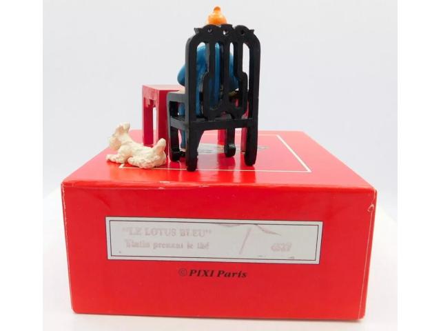 Photo Figurines Pixi 4527 Tintin buvant du thé : Lotus bleu 1992 Figurine en métal rare image 3/4