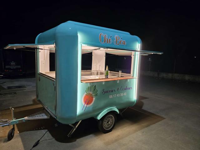 Photo Food Truck Vintage Premium image 3/6