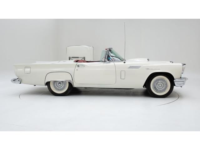 Photo Ford Thunderbird First Generation '56 CH4462 image 3/6