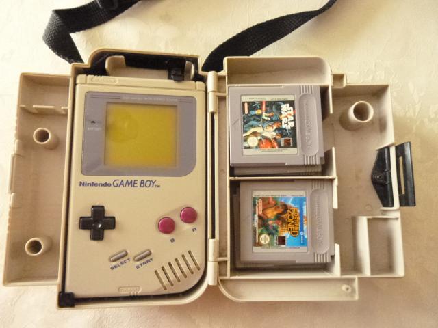 Photo GAME BOY , Année 1990 image 3/5