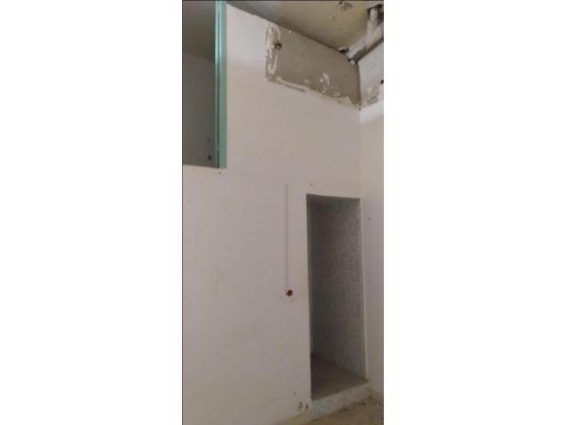 Photo garage a arsa chmao pour stok image 3/3