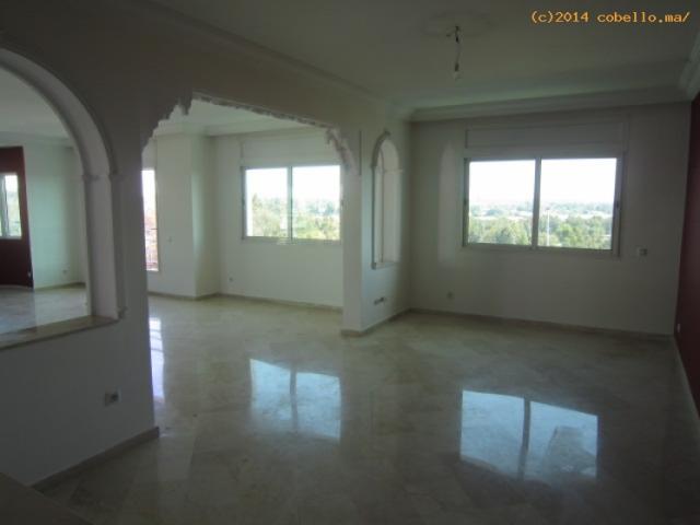 Photo Grand appartement avec belle terrasse en location à au haut d'agdal image 3/6