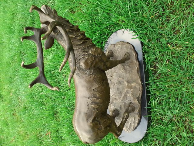 Photo GRAND CERF EN BRONZE SIGNE image 3/6