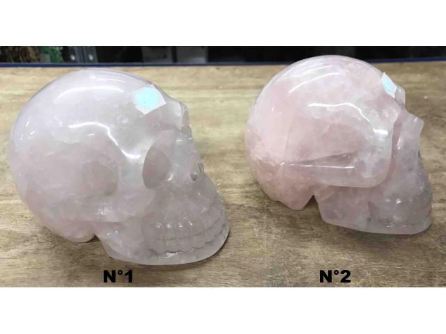 Photo Grand crâne en quartz rose - H : 9,5 cm image 3/3