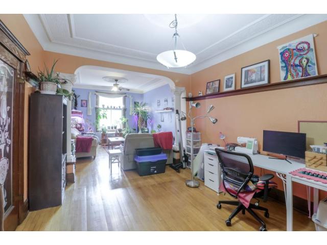 Photo Grand duplex avec 4 chambres sur chaque étage Villeray (Montréal, Quebec) image 3/6