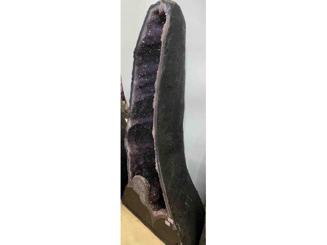 Photo Grande géode d'améthyste creuse - H: 75 cm image 3/4