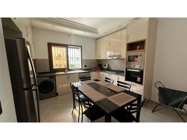 Photo GRANDE MAISON À VENDRE SUR MEZRAYA DJERBA ZA - RÉF V693 image 3/6